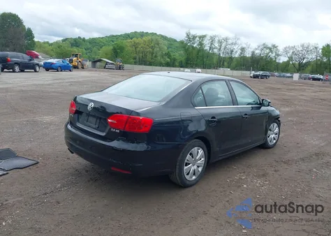 2013 Volkswagen Jetta 2.5L Se z USA, uszkodzony, nr VIN 3VWDP7AJ6DM353839